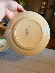 Grön Pyro tallrik nr 1