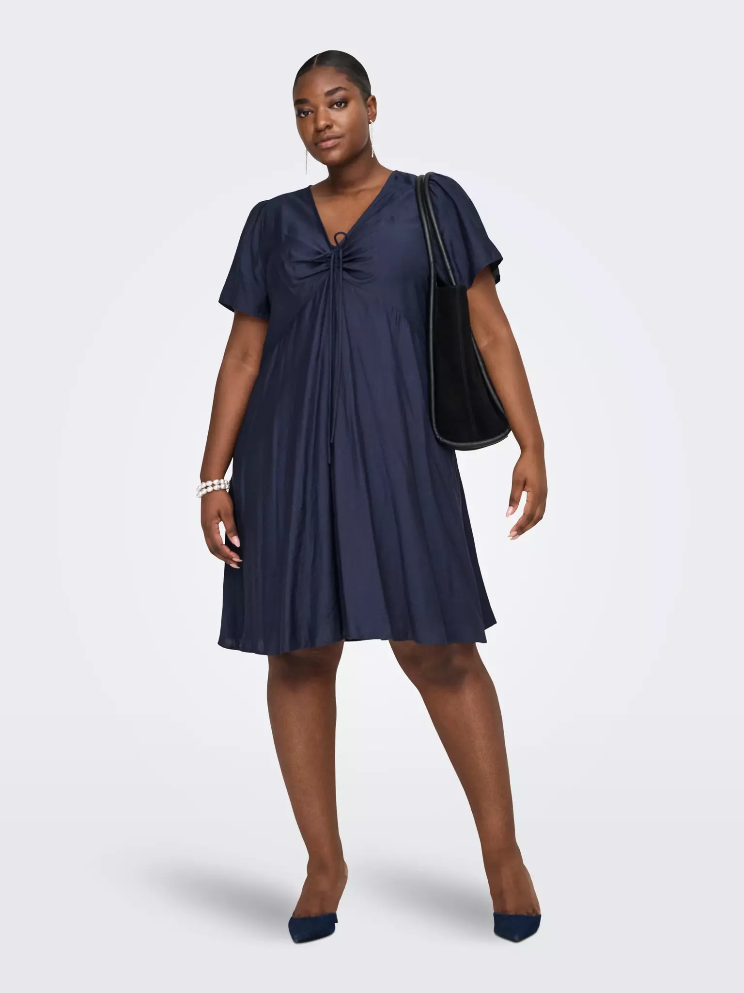 Carcecilia klänning marin Plussize