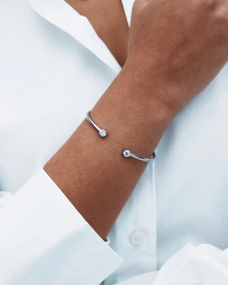Crown bangle