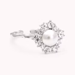 New Emily pearl ring ivory