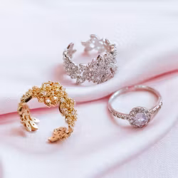 Laurel ring silver