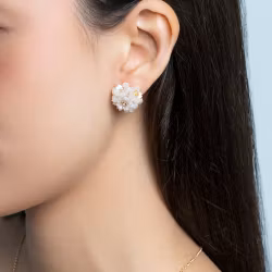 Chloe earrings creme