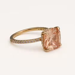Desiree ring champagne gold