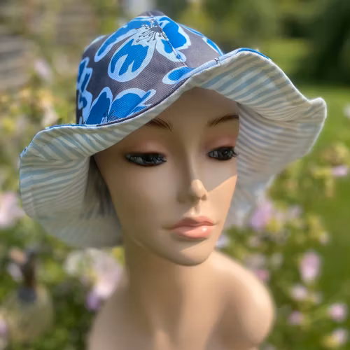 wavy n happy hat i bruna big n bloomin
