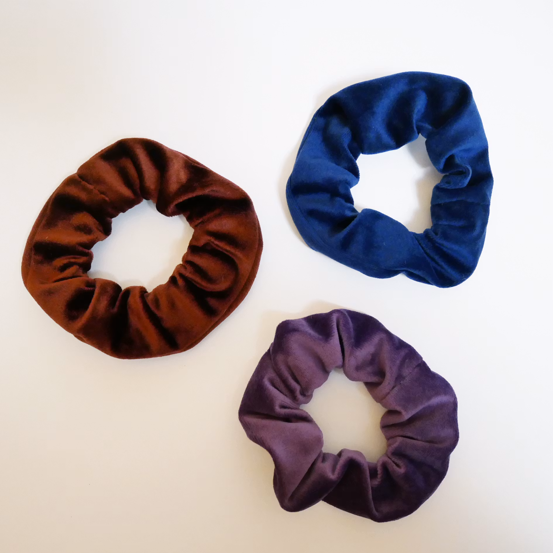 Scrunchies - enfärgade