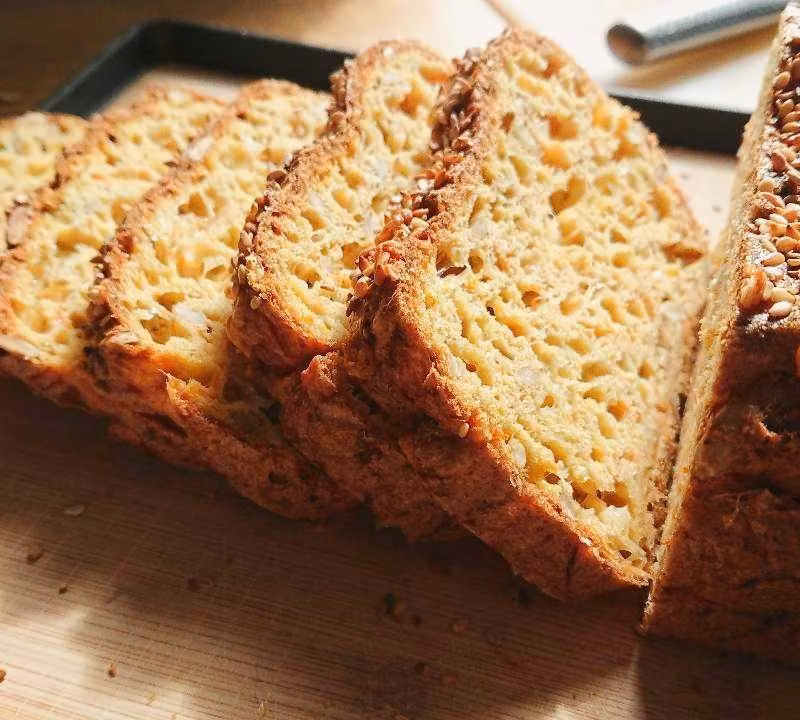 Morotsbröd med solrosfrön fryst 750g, Bondmorans