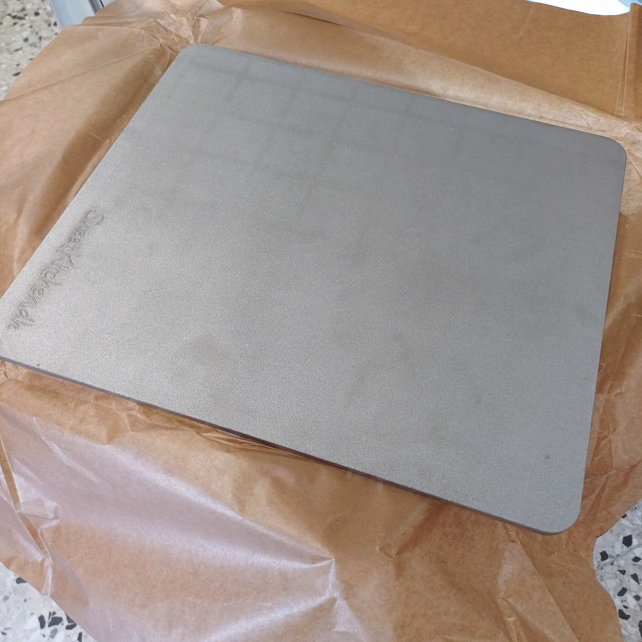 Bak/pizzastål 8 mm, 34 x 40 cm