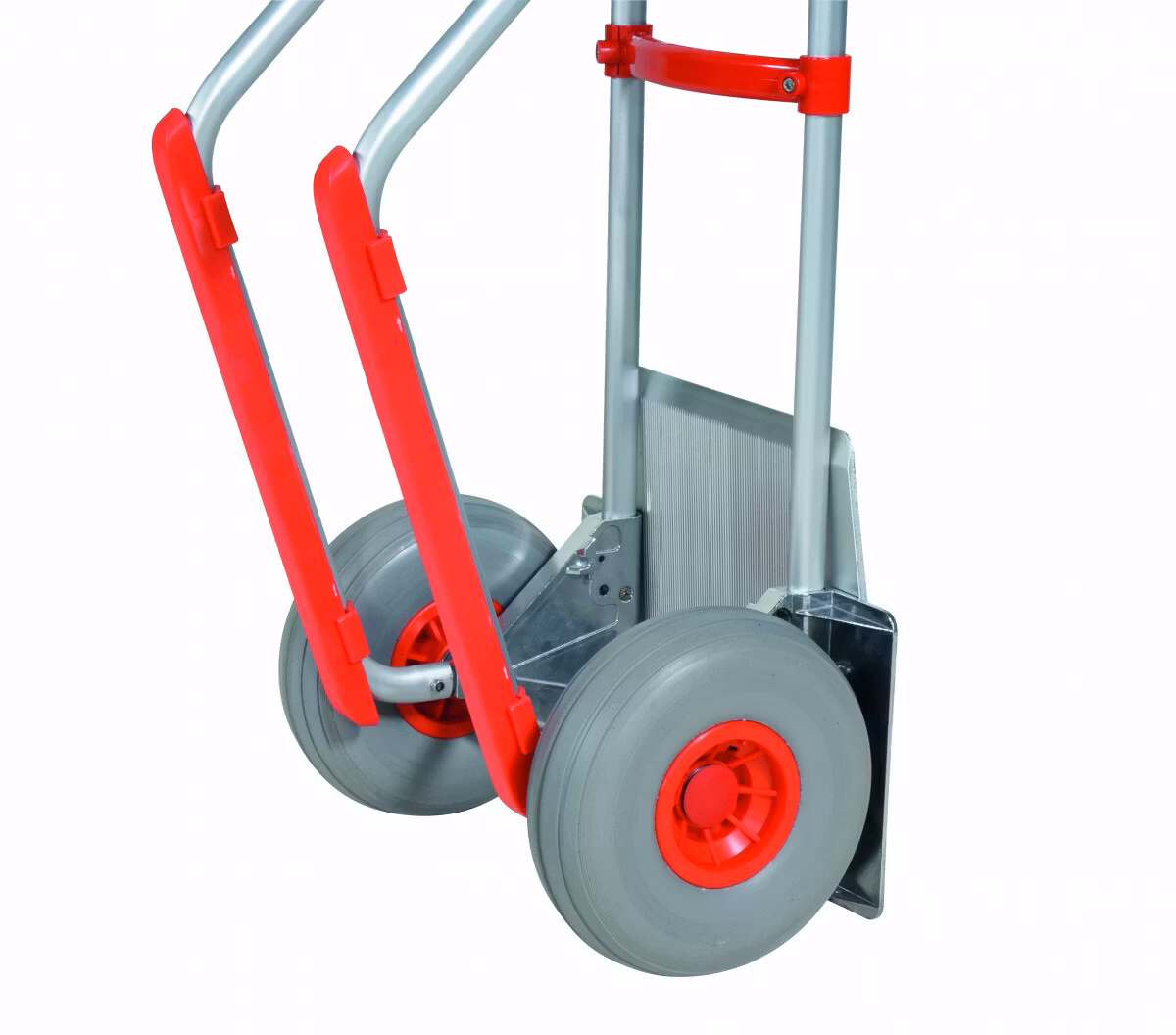 A 106 Aluminiumkärra, 250 kg.