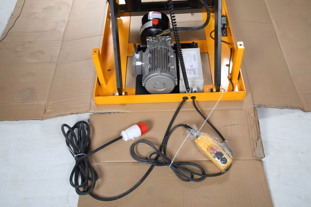 LYFTBORD 2000 KG 800 X 1300