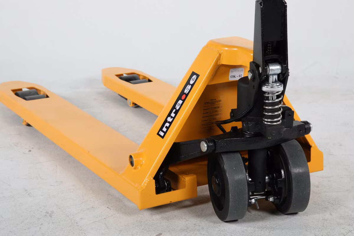 HPT-V 3000kg, 540x1150mm, B/P, Handbroms