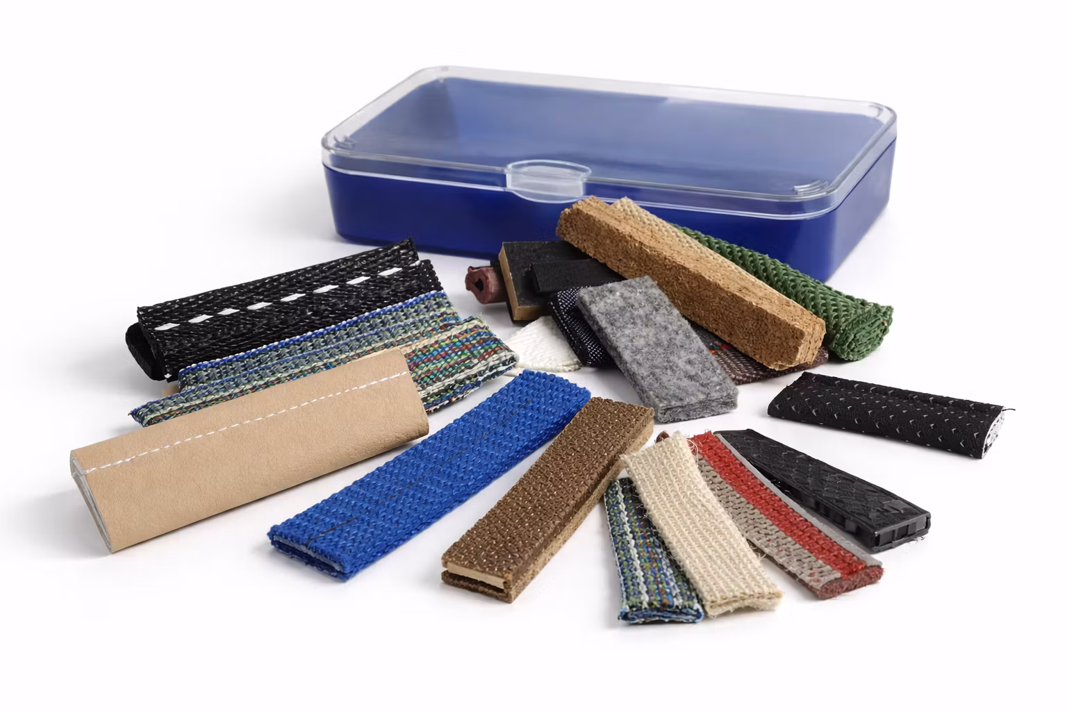 Box med 22 st spårartiklar