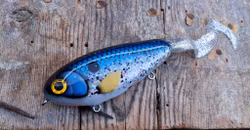 HeavyHitter jerktail BluesilverglitterShad