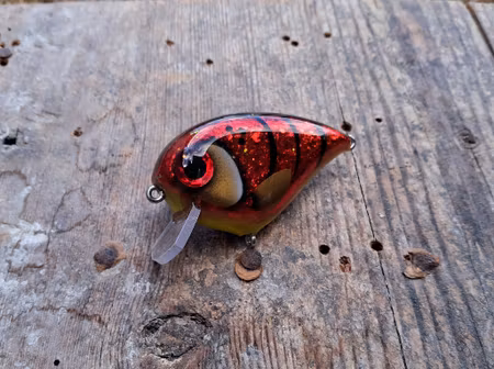 Bassmaster crank 'RedGlitter Motoroil hot crawfish'