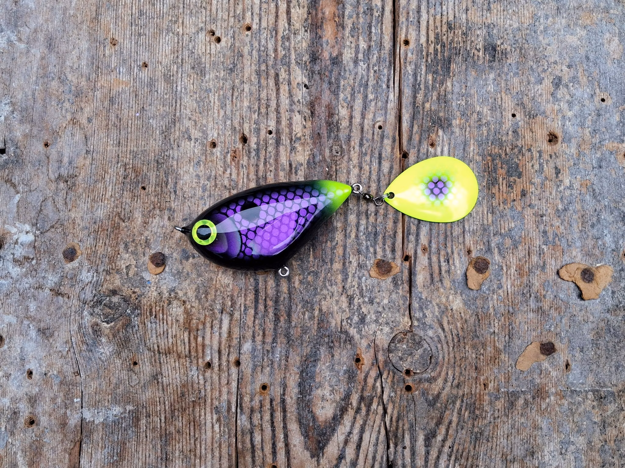 Bumblebee jr. ButtlightNightcarp