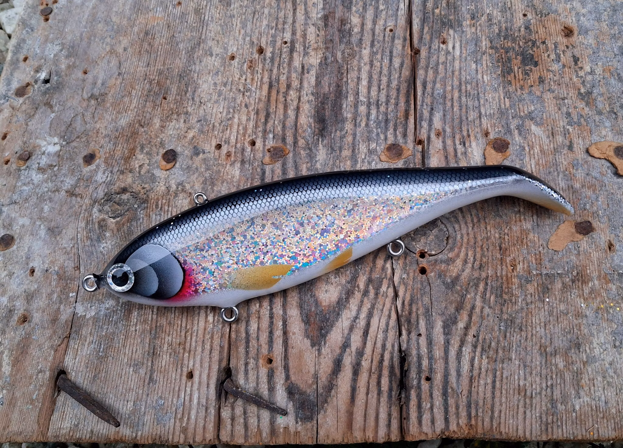 Big Backlip Doublenature 'Holographicglitter Whitefish'