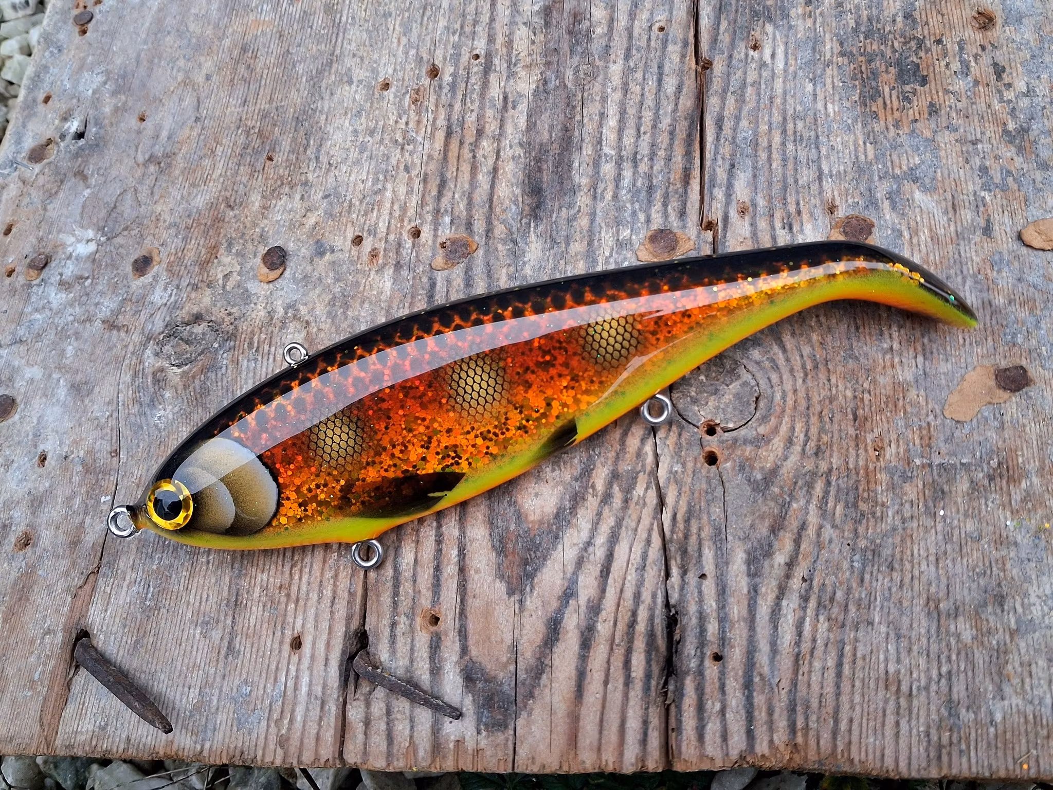 Big Backlip Doublenature 'MotoroilHotbelly-spottedbullhead'