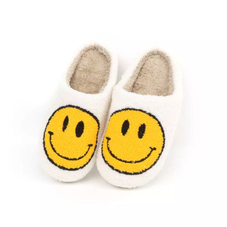 Köp innetofflor dam leende Smiley
