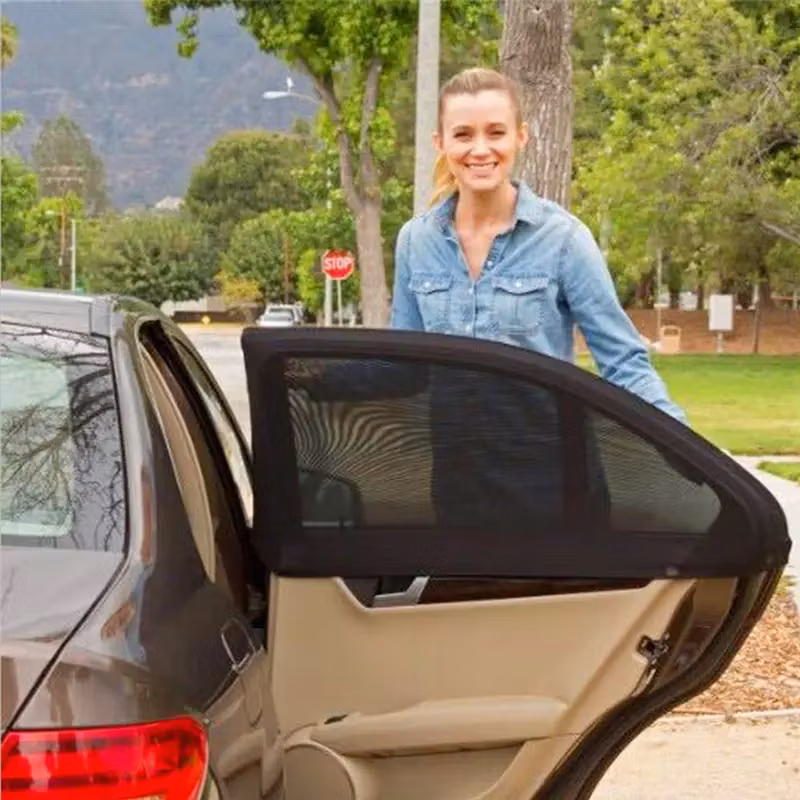 Smidigt solskydd för bilen