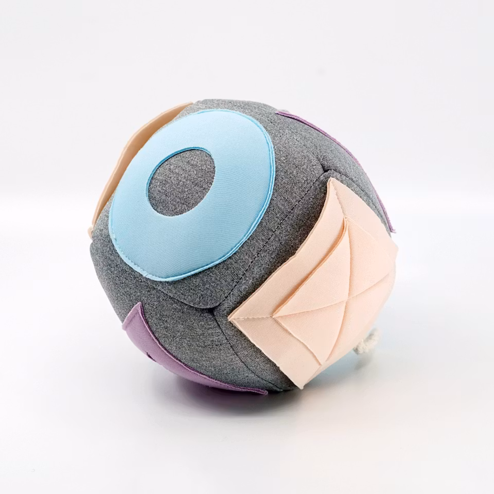 Aktivitetsboll för hund mjuk och lätt att tvätta.