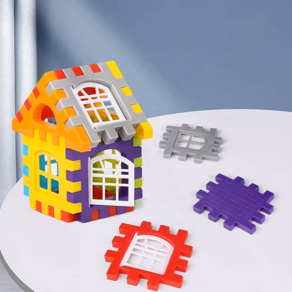 Bygglek med 210 delar – kreativa konstruktioner