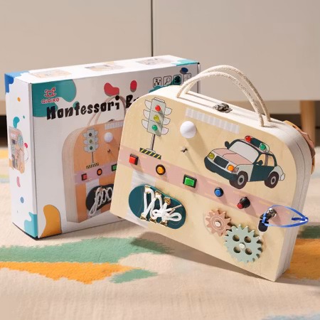 Montessori Busy Board i trä – Aktivitetsbräda för barn