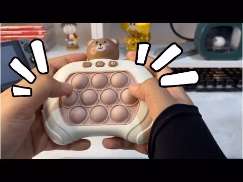 Quick Push Game (Fidget Toy) - kul och kreativt leksak björn eller astronaut