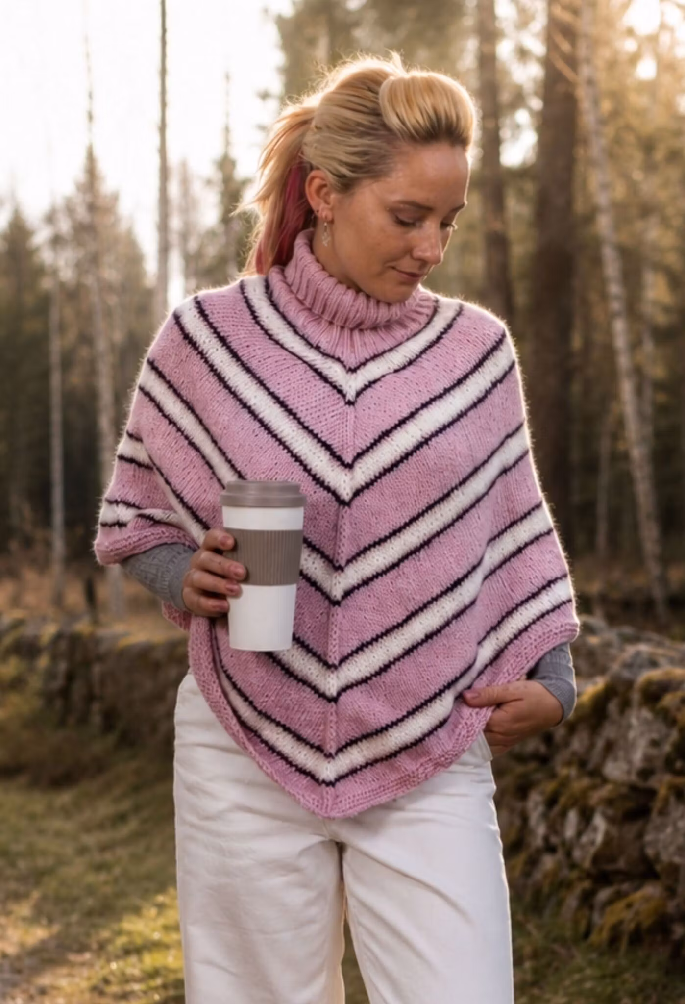 Rosengryning poncho