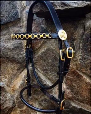 Exclusive hand-sewn show bridle