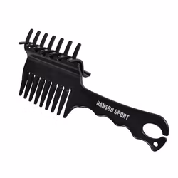 Braiding comb with clip