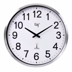 Tiq Väggur radiokontr. inom och utomhusbruk 50cm Vit urtavla aluminium ram