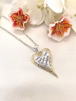 Langt smykke  Hjerte med gullkant