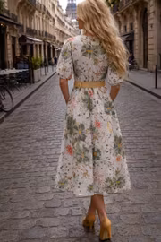Vito Fashion kjole grønn med strikk belte .