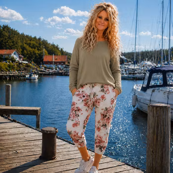 Kakifarget genser angora