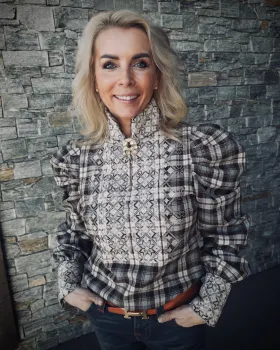 Nordlys bluse rutet med puff