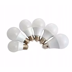 LED-lampa energisparande e27 ccd 6W varmvit 3000k