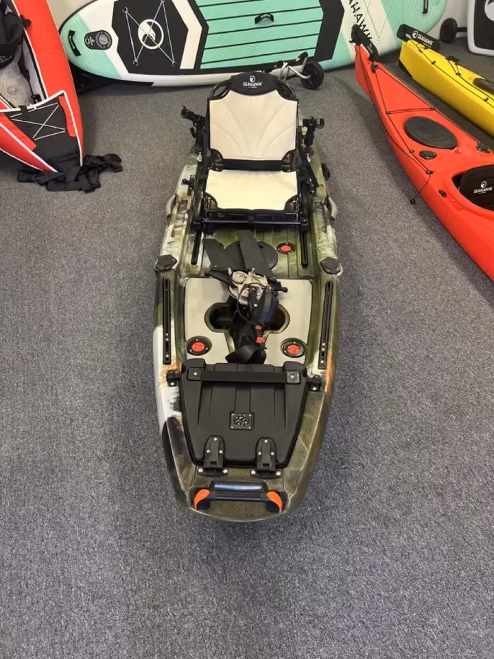 Seahawk Fiskekajak med Pedaler - Outlet