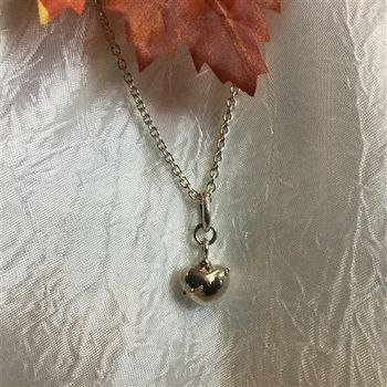 Silver hjärta med kedja