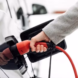 econnect ladekabel tilsluttet bilen