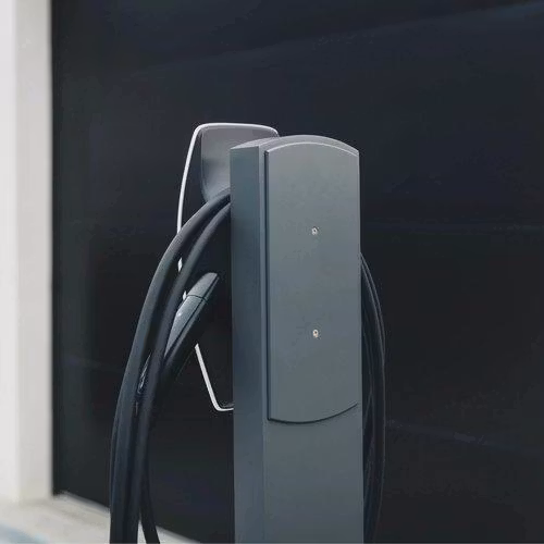 Tesla Wall connector, stang