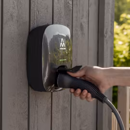 Charge Amps Luna 22kW