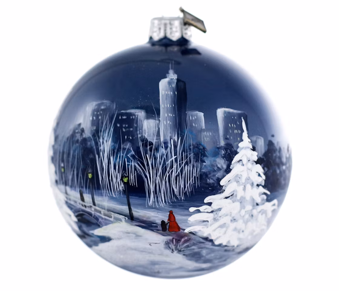 Vinterkveld i parken, 10 cm hånddekorert glasskule