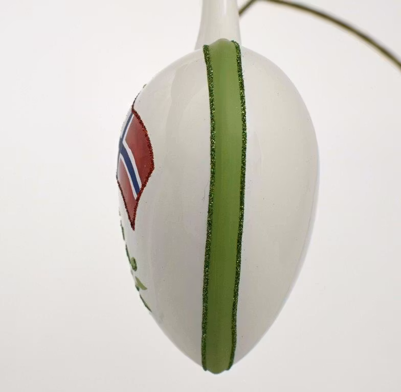 Hjertet med norske flagg 9,5 cm, hånddekorert glasshjerte