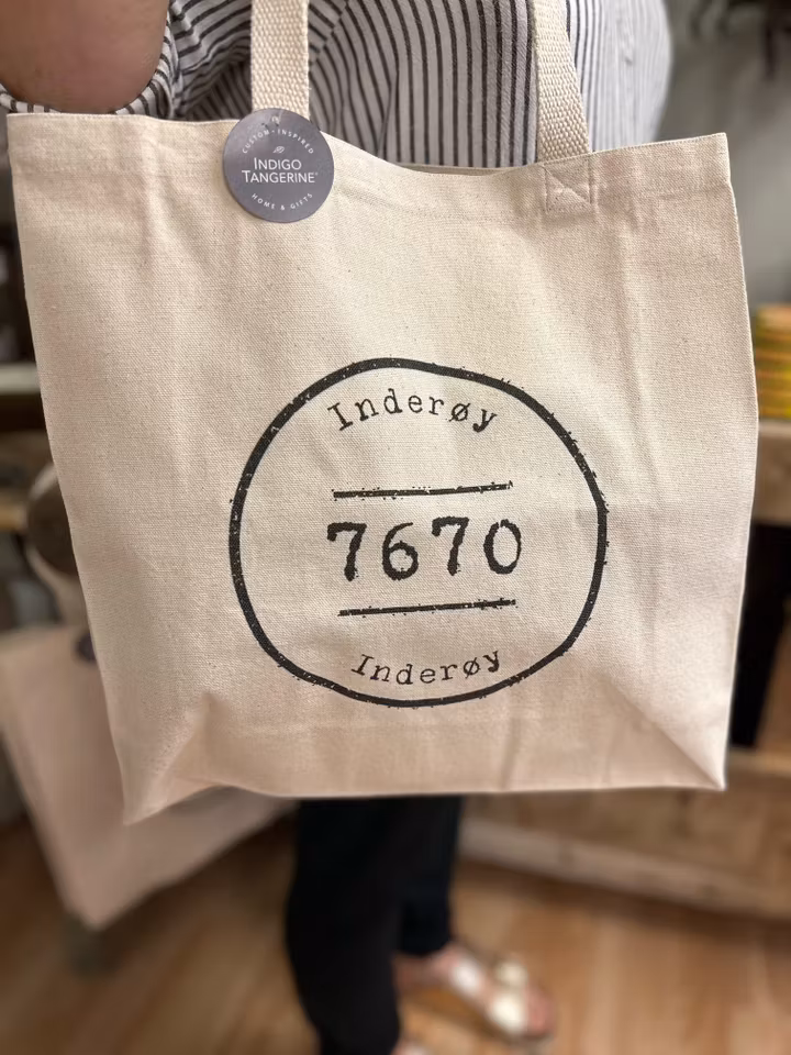 7670 INDERØY tøyveske