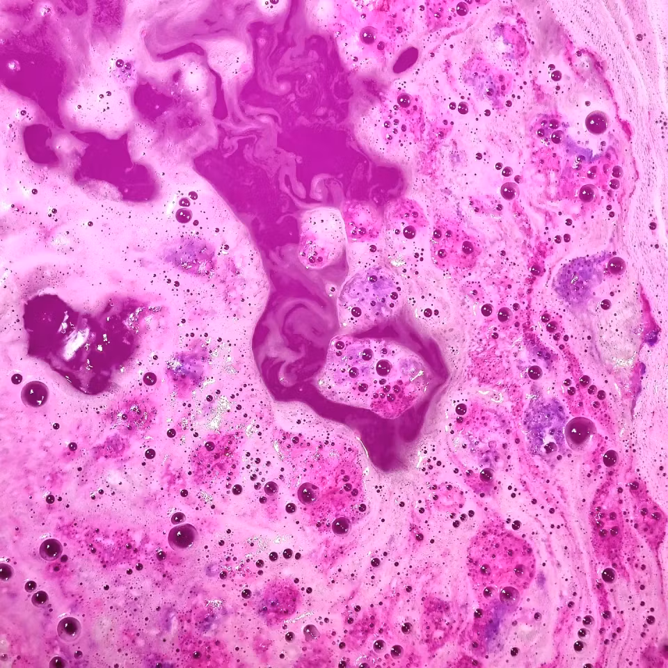 Enhjørning-glitter badebombe med skum, 7 cm.