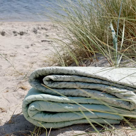 Quiltet mykt teppe 180x130cm, flere farger & mønster