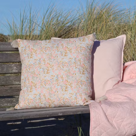 Pute 50x50cm i flere mønster/farger