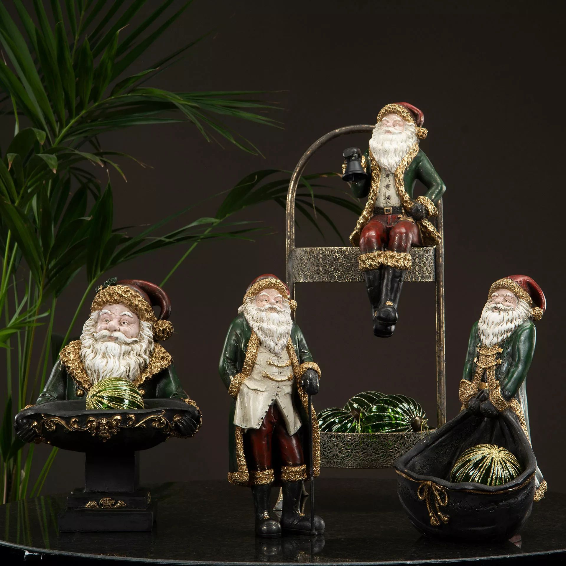 Jultomte med skål