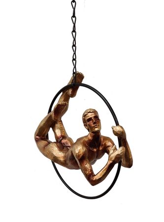 Gymnast i ring Man koppar
