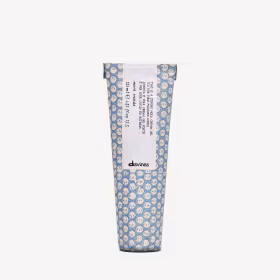 This is a Strong Hold Cream Gel 125 ML