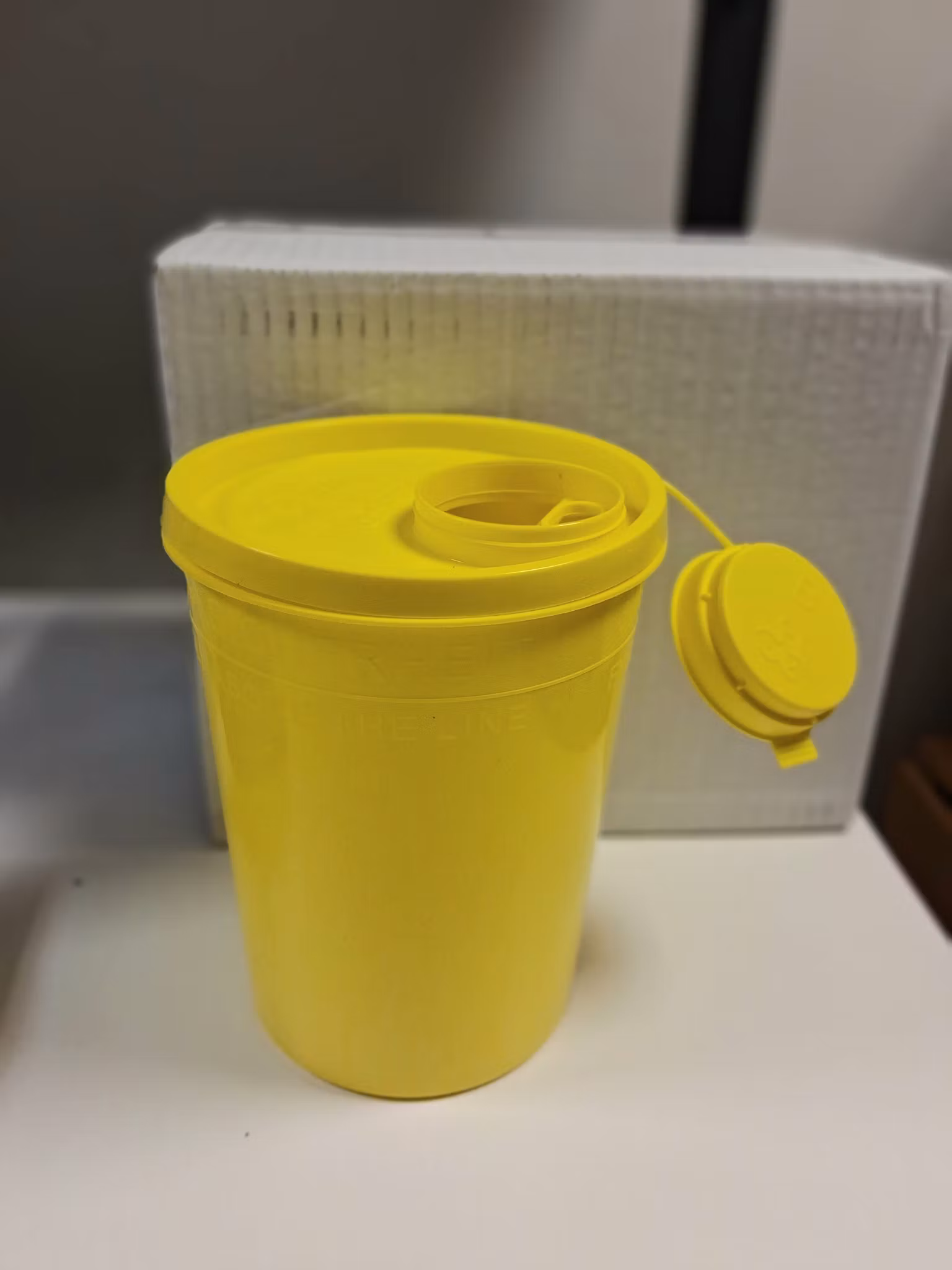 Abena Riskavfallsbehållare, 2 L